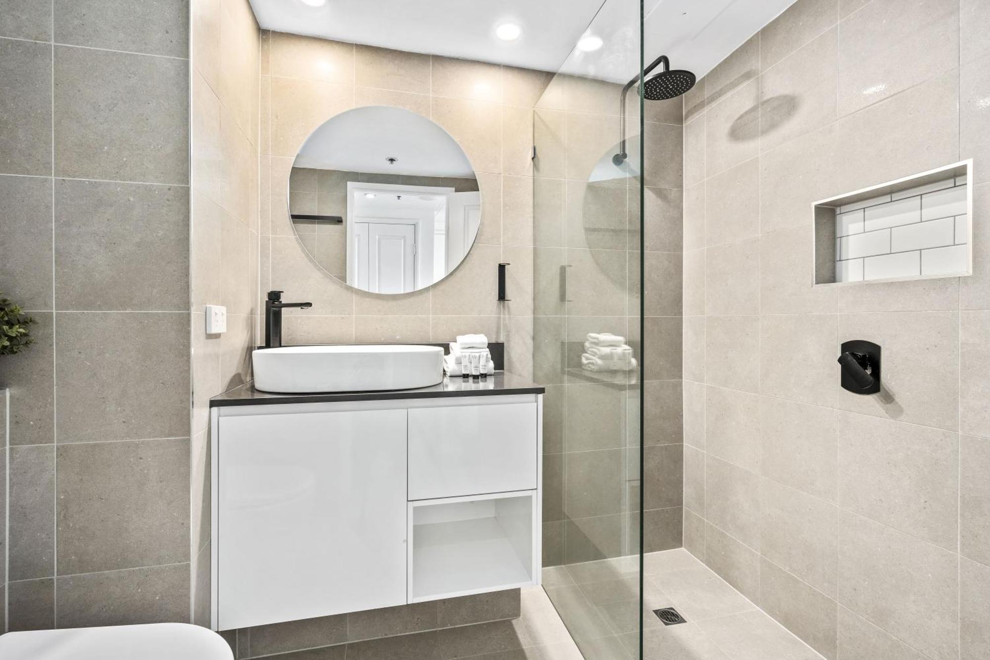 Legends Apartments - Qstay Gold Coast Buitenkant foto