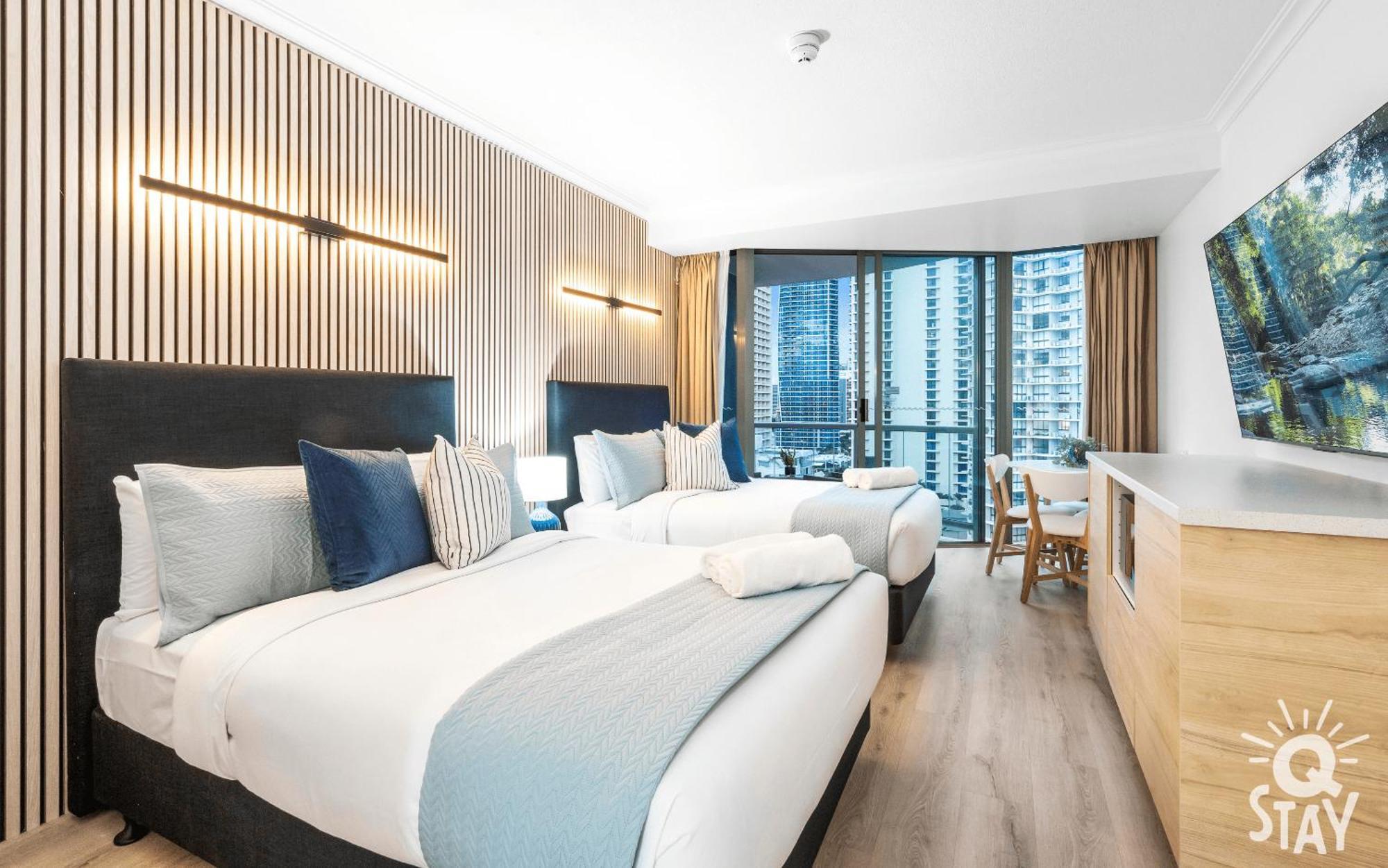 Legends Apartments - Qstay Gold Coast Buitenkant foto